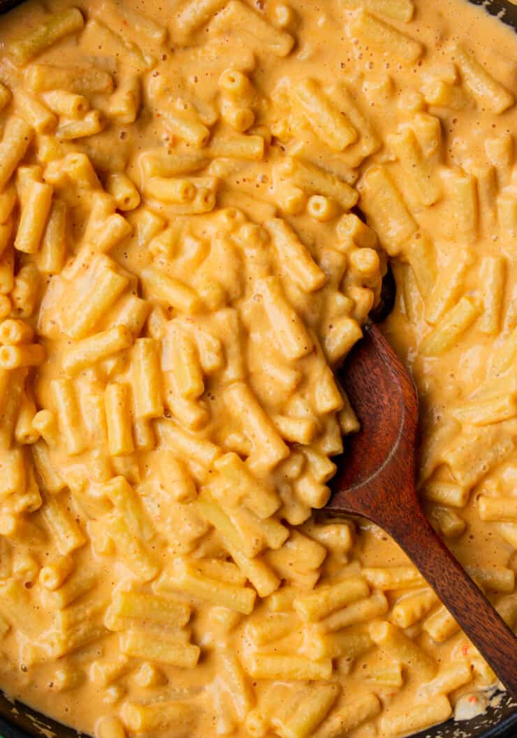 Close up shot of creamy Vegan Red Pepper Macaroni and Cheese