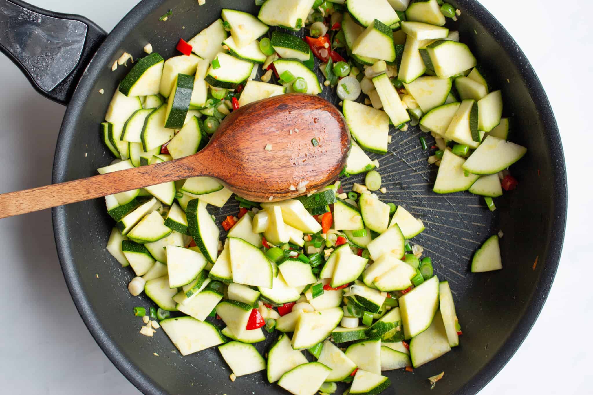 Halloumi Pasta Beat The Budget