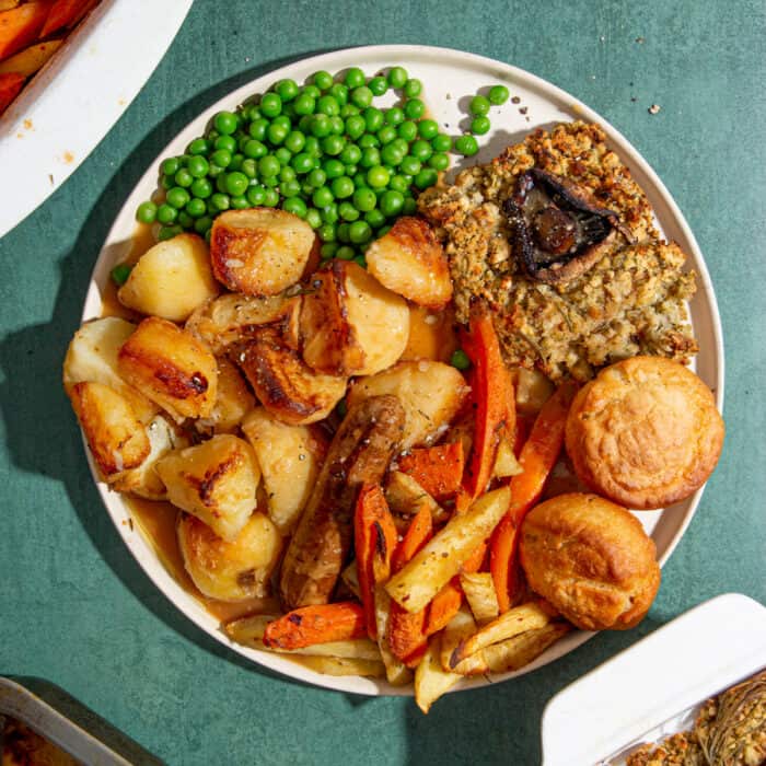 Ultimate Vegan Roast Dinner Beat The Budget
