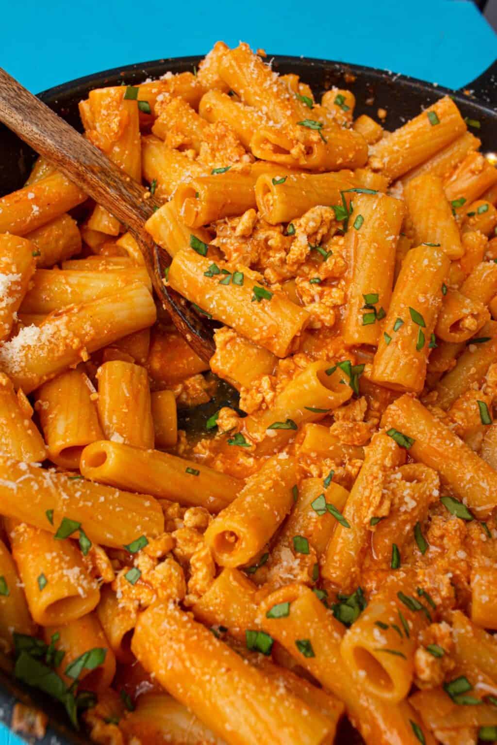 Spicy Rigatoni Vodka (Carbone Inspired) – Beat The Budget